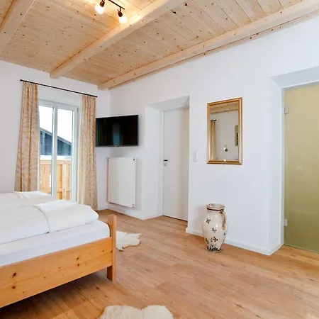 Hotel Chiemseepanorama