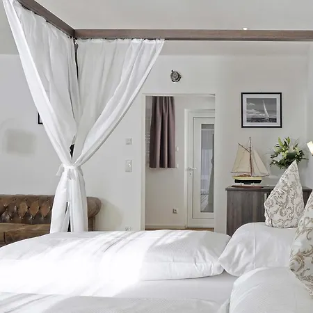 Chiemseepanorama 3* Gstadt am Chiemsee